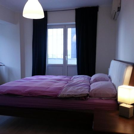 Apartment 3 Rooms elegant Boekarest Buitenkant foto