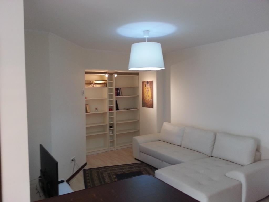 Apartment 3 Rooms elegant Boekarest Buitenkant foto