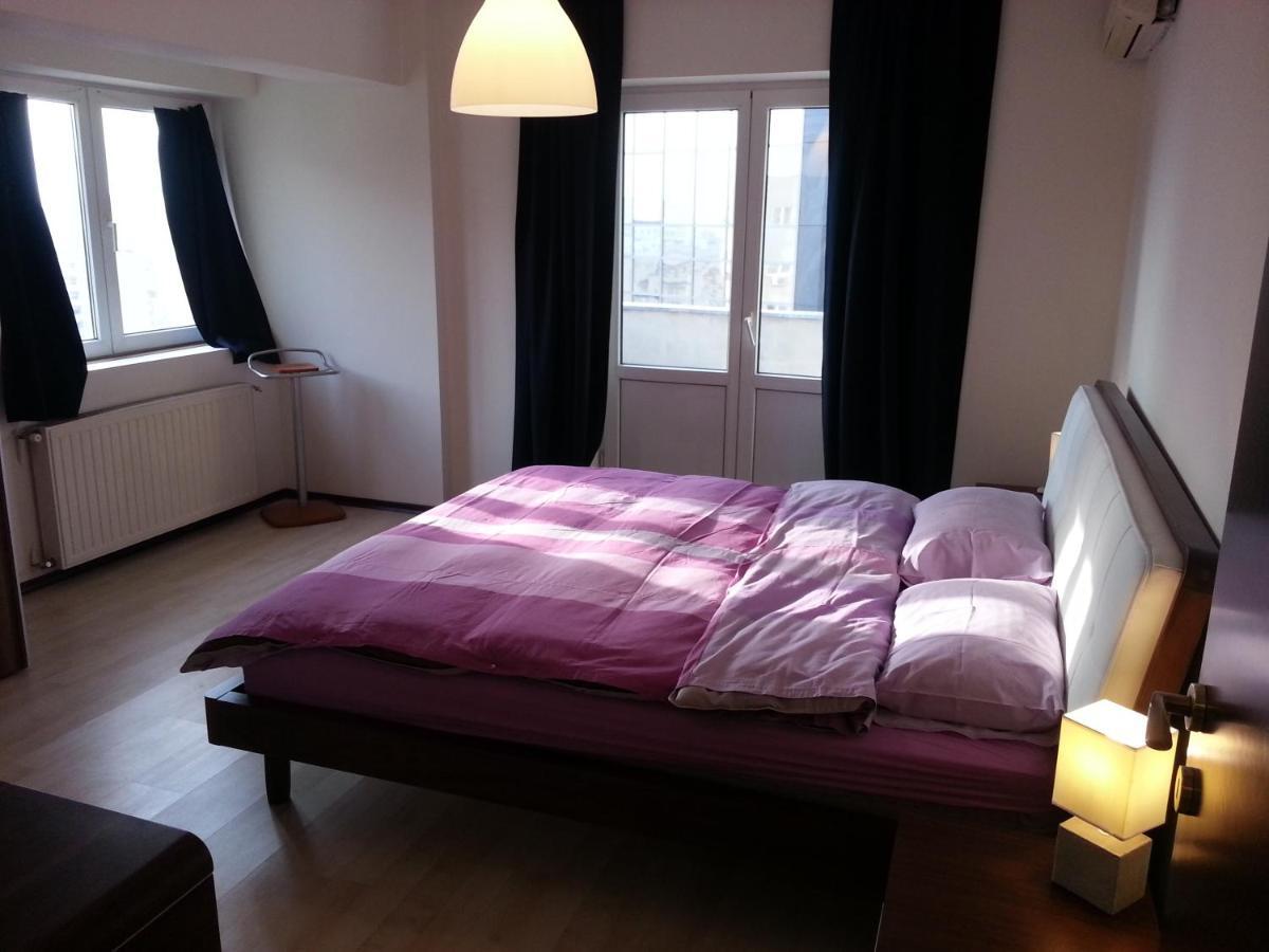 Apartment 3 Rooms elegant Boekarest Buitenkant foto