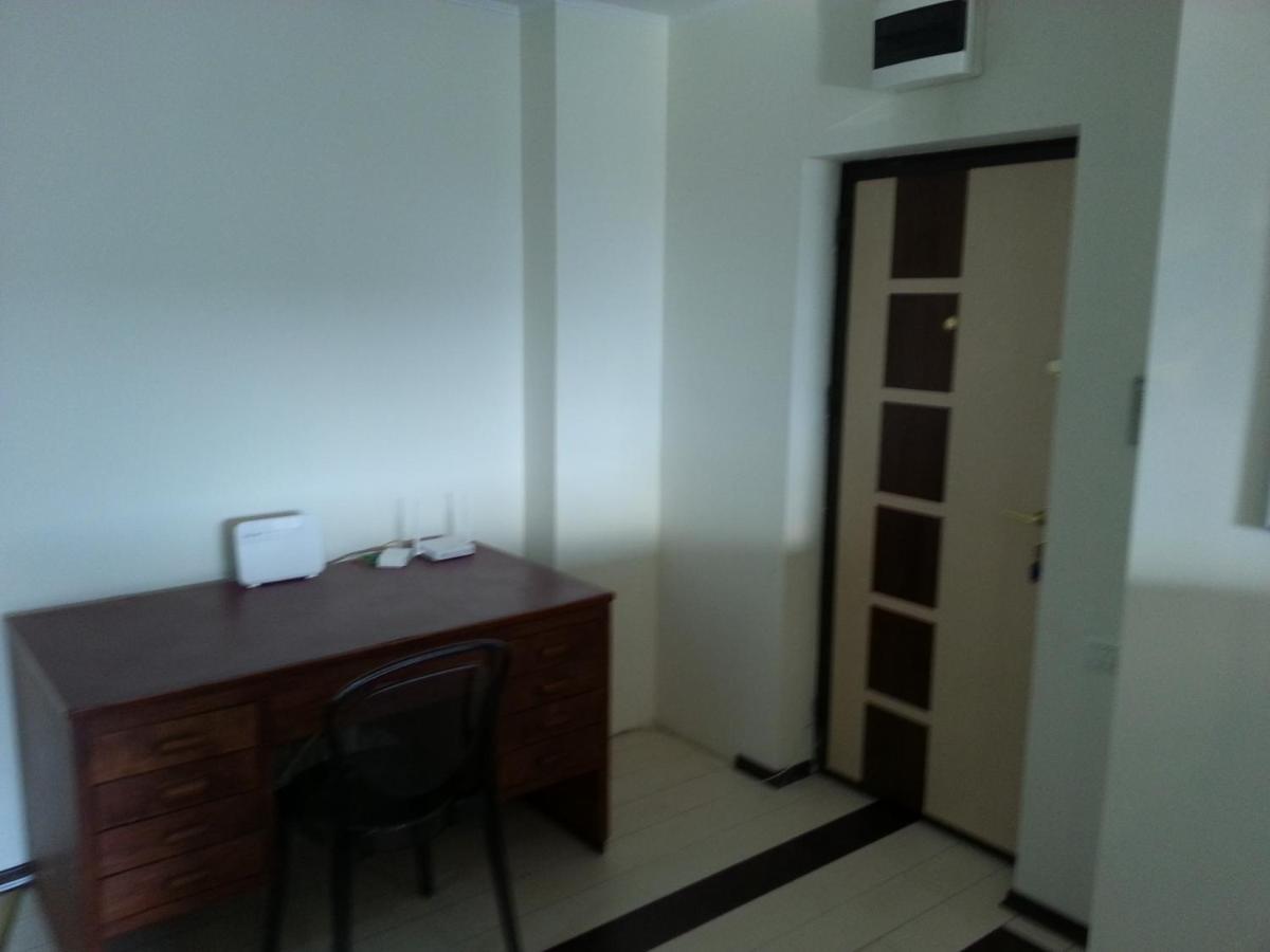 Apartment 3 Rooms elegant Boekarest Buitenkant foto