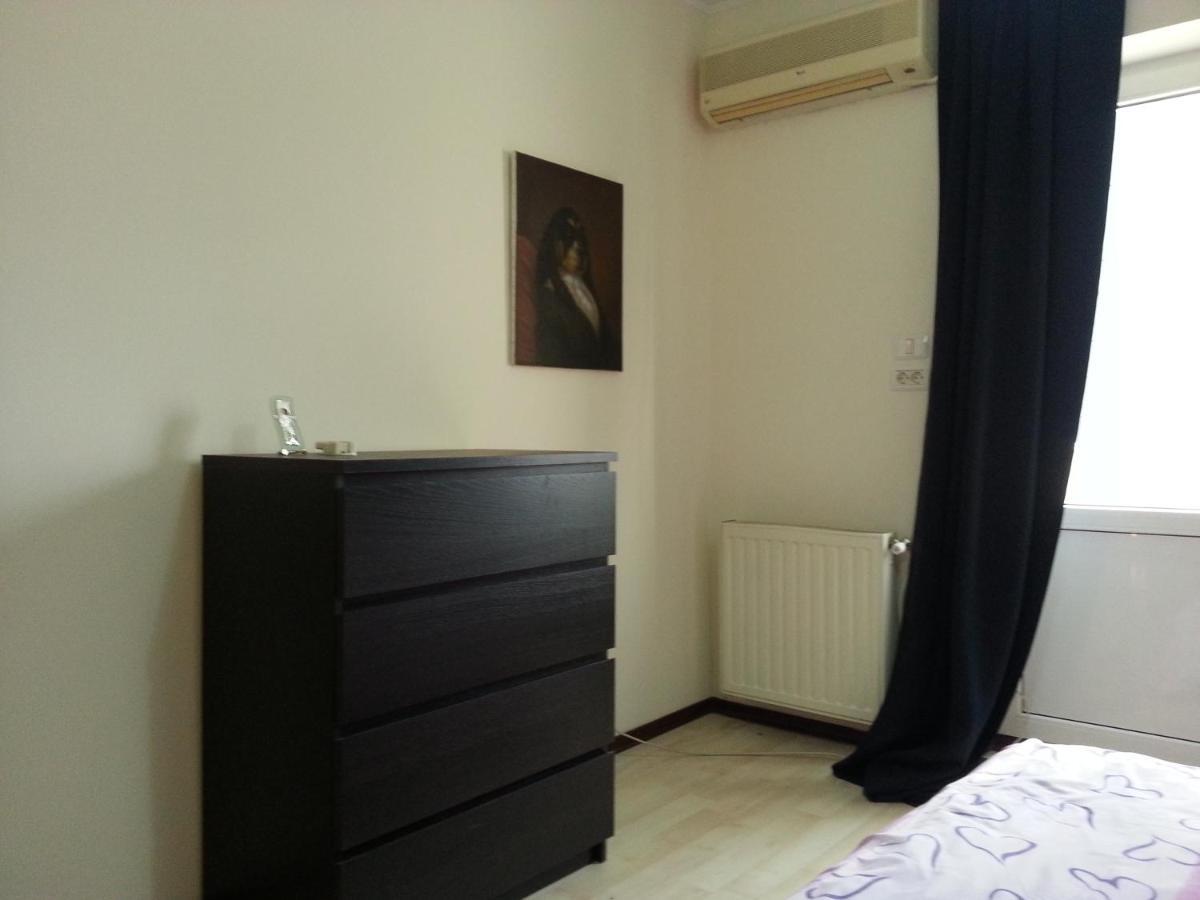 Apartment 3 Rooms elegant Boekarest Buitenkant foto